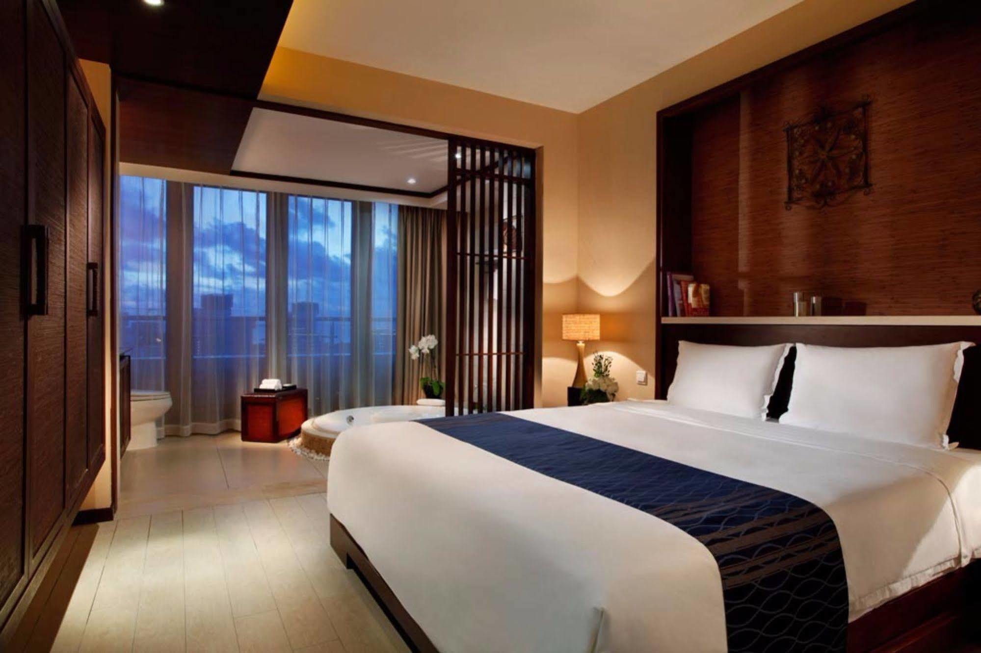 Serenity Coast All Suite Resort Sanya Dış mekan fotoğraf